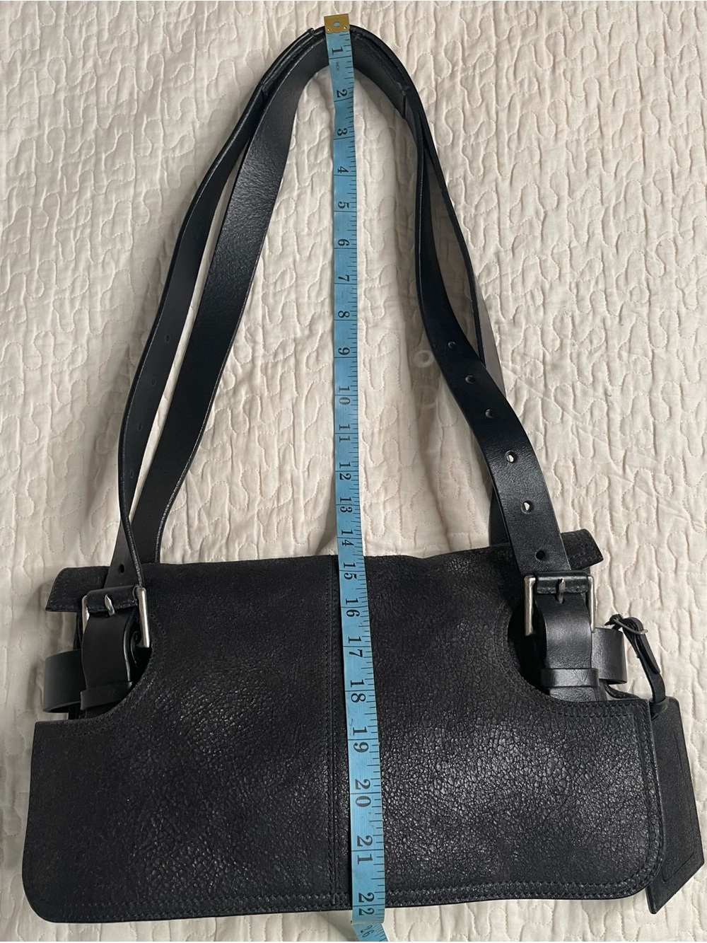 Balenciaga Black Distressed Leather Shoulder Bag Adjustable Strap Italy Rare - Picture 8 of 16